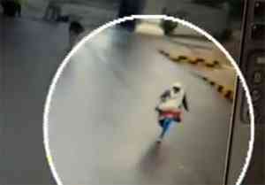 New born baby stolen, act caught on CCTV
